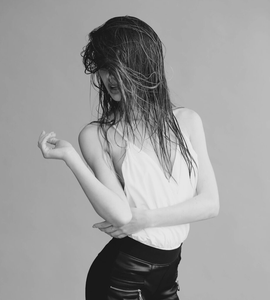 high profile worli hotel escorts